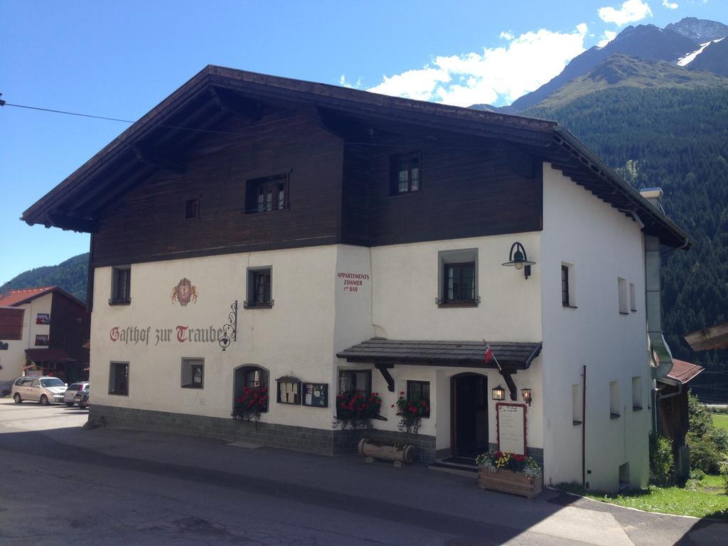 Hotel Gasthof Zur Traube Pettneu am Arlberg Zewnętrze zdjęcie